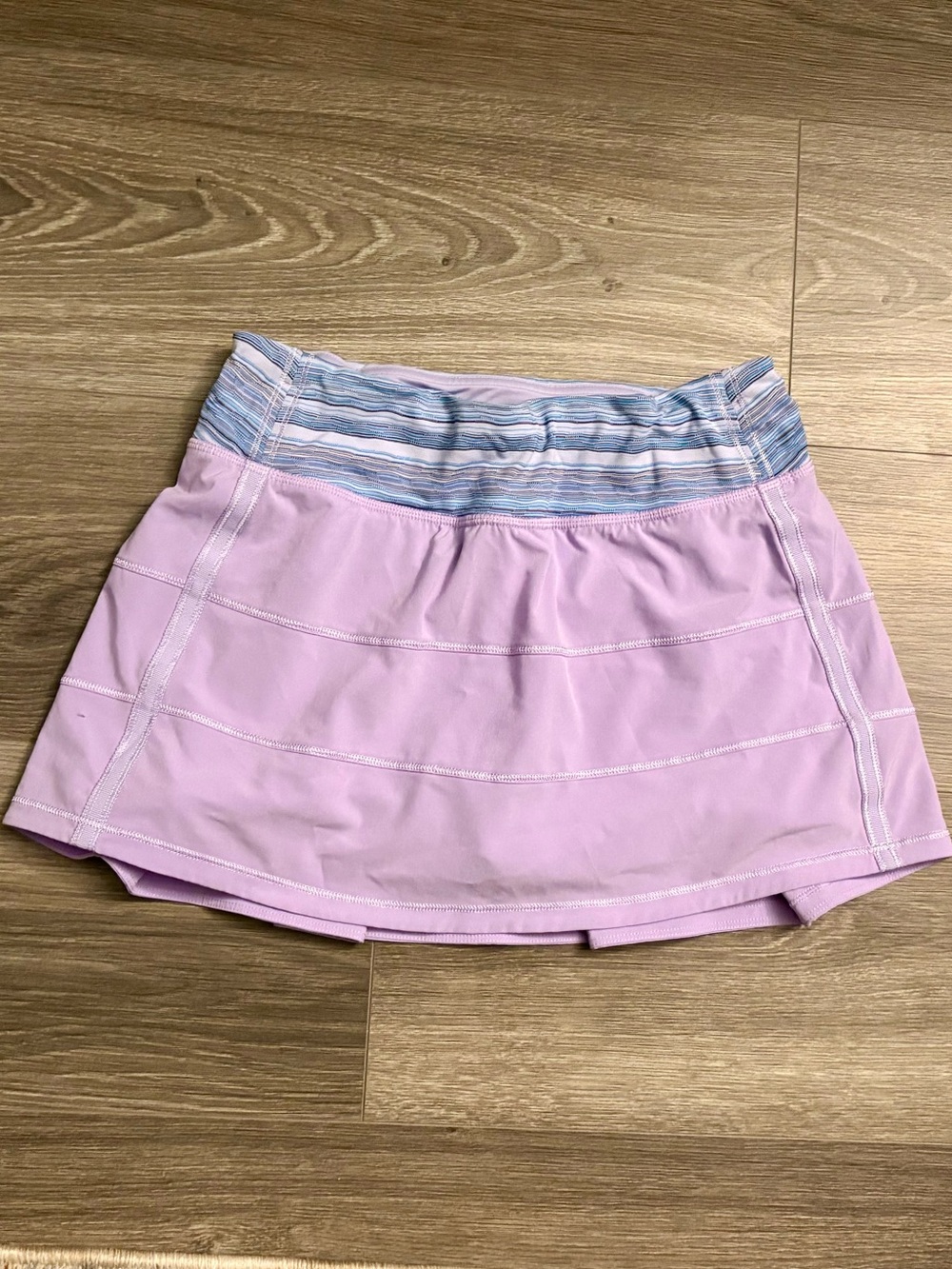 Lululemon Pace Rival Skirt II (Regular)
Lilac / Wave Twist Lilac Caspian Blue
